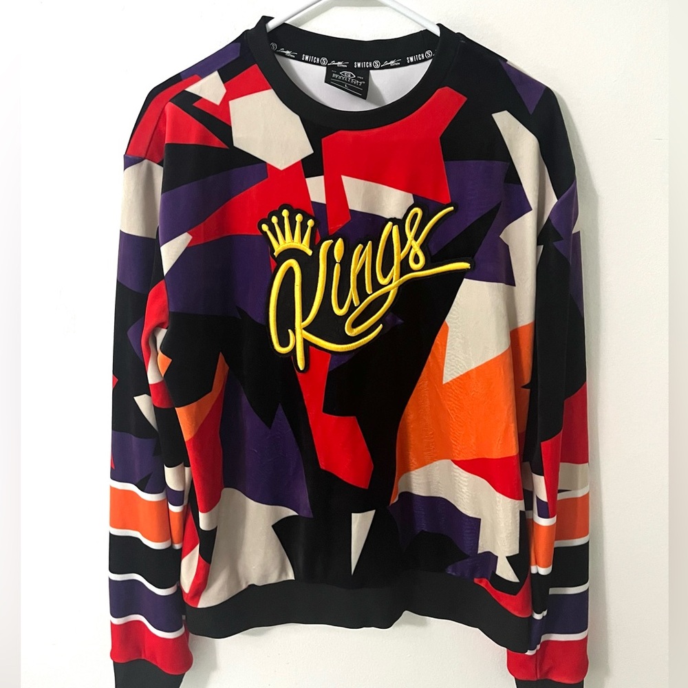 Switch Remarkable Kings Crewneck Sweater, Size: Large